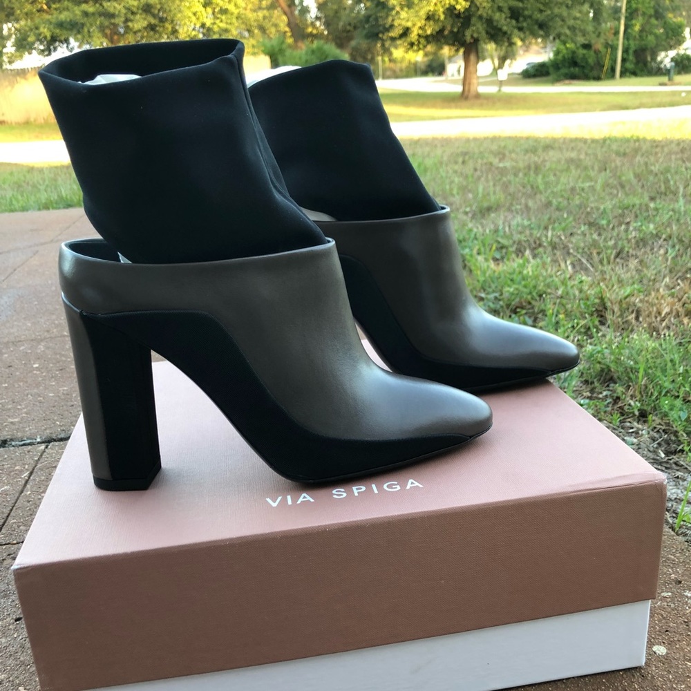 Via Spiga Agyness Bark Boots